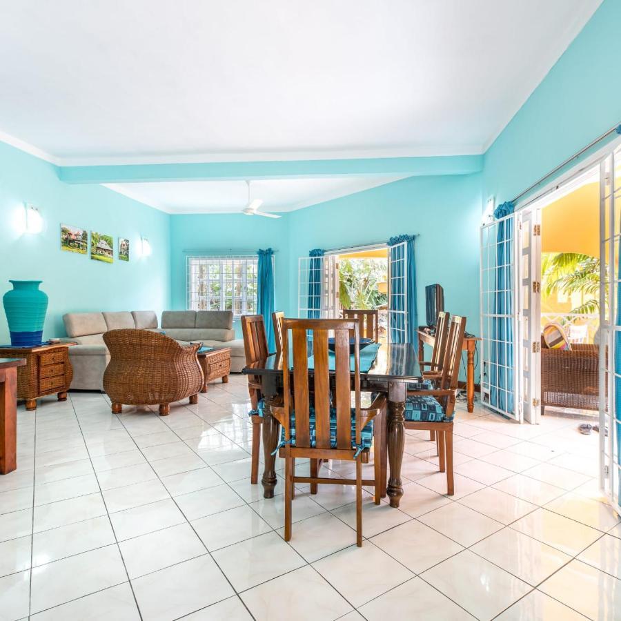 Beau Vallon Residence エクステリア 写真